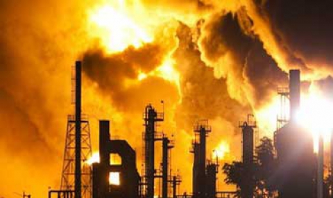 Взрив в нефтена рафинерия във Венецуела