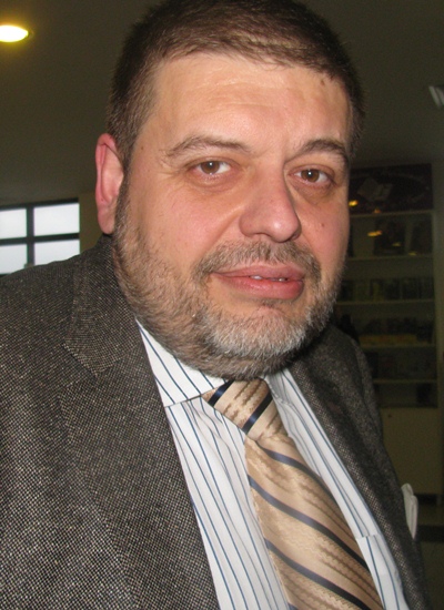 Евгений Мосинов: Трябваше да прекратим сесията след новината за смъртта на Калата