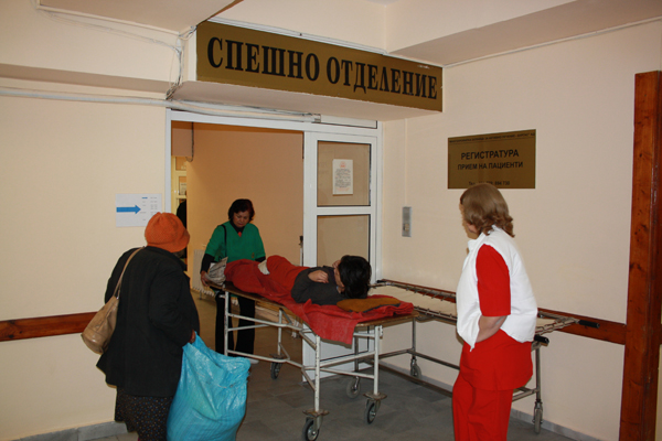 По 150 души на ден в Спешното в Бургас