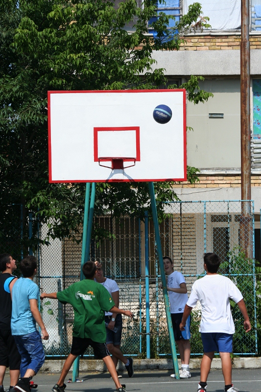 Турнир по Streetball събра ученици от Несебър