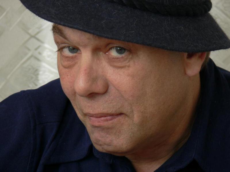 „Секс, лъжи и интернет“ отново в Бургас