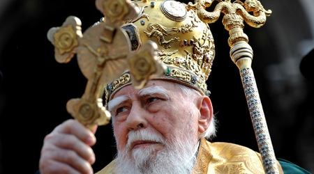Патриарх Максим се пресели при Господа