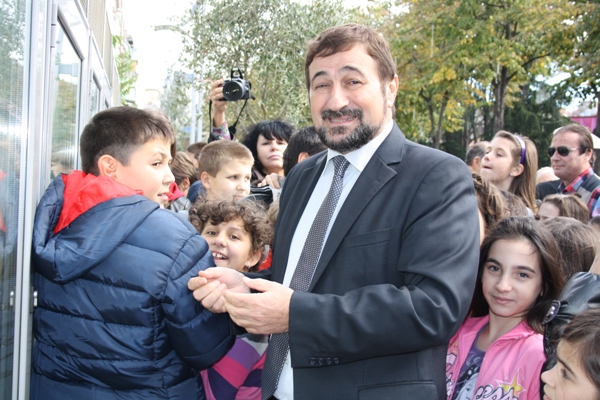Петокласници на урок по история при Гребенаров