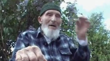 Най- старият мъж на света почина на 122 години
