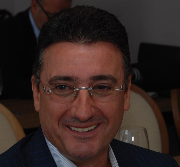 И Ветко Арабаджиев строил на плажа