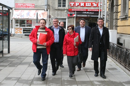 Социалистите дават старт на кампанията си от Карнобат
