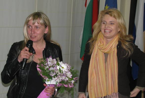 16 дни под куршуми през погледа на Елена Йончева