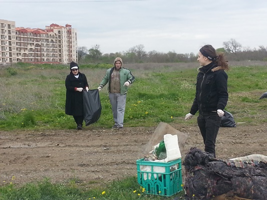 Община Поморие се раздели с 64 тона отпадъци