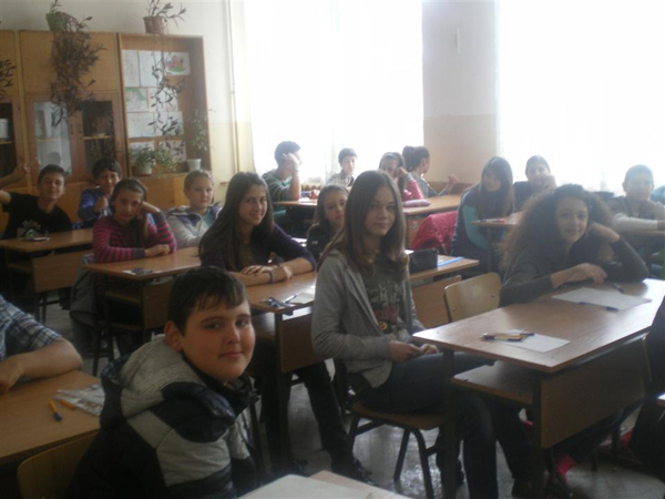 Нацоналното Великденско математическо състезание се проведе в Поморие
