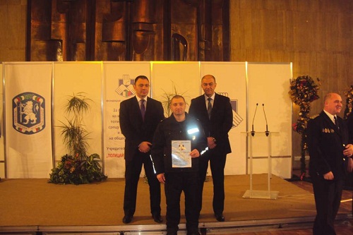 Бургазлия стана полицай на 2013 