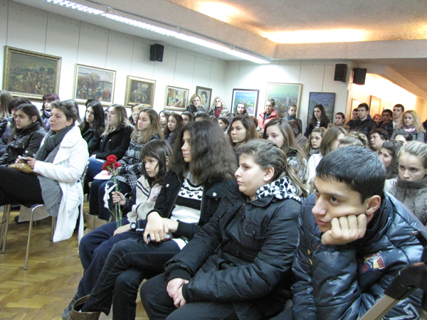 Спектакъл в Карнобат