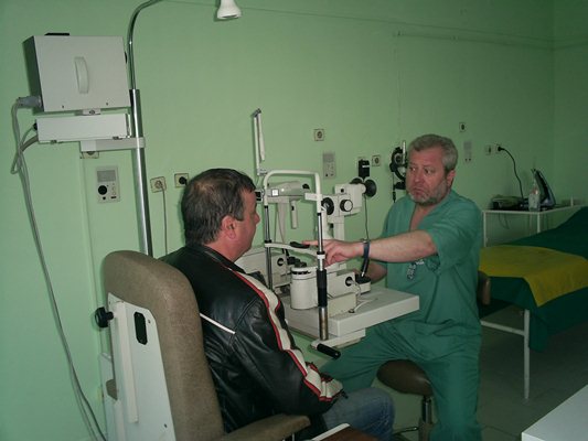 Безплатни прегледи в бургаската болница за перде на очите