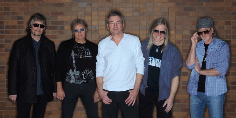 DEEP PURPLE се качват на сцената на KAVARNA ROCK 2013