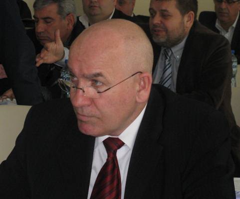 Зам. председателят на местния парламент порасна днес