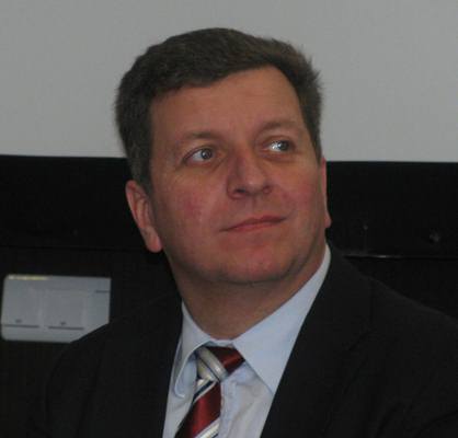 Немски областен управител иска бургаски кадри в Германия