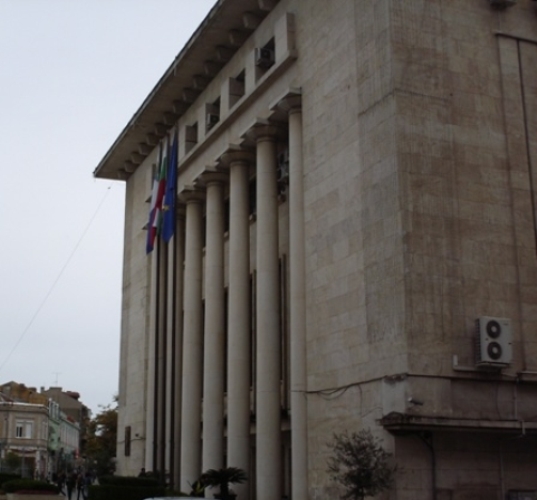 Община Бургас се допитва до родители за бюджета