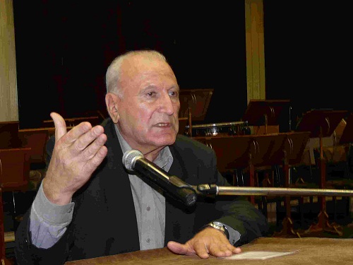 Почина Александър Лилов