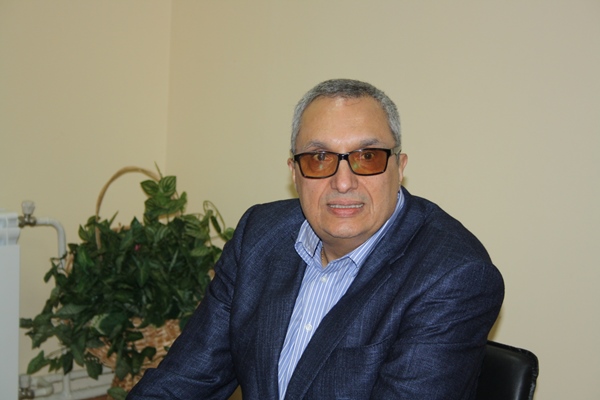 Плевенчанин нахлу въоръжен в дома на Иван Костов