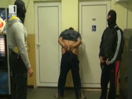7 дела за търговия с гласове в Бургаско, всички дилъри на свобода