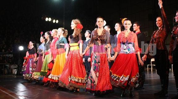 „Нешанъл арт“ на Нешка Робева на бургаска сцена