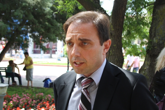 Запалиха колата на Директора на Слънчев бряг