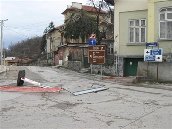Млада жена загина заради силния вятър в Габрово