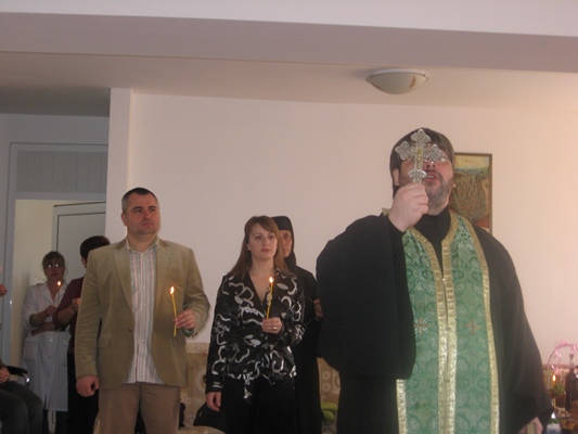 Осветиха дом за стари хора на Тодоровден