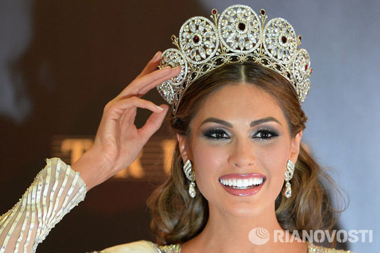 Венецуелка е Мис Вселена 2013