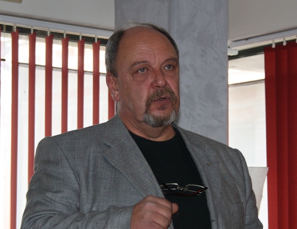 Искат затягане контрола на автосервизите	