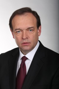 Депутат не спи, за да гледа Бареков