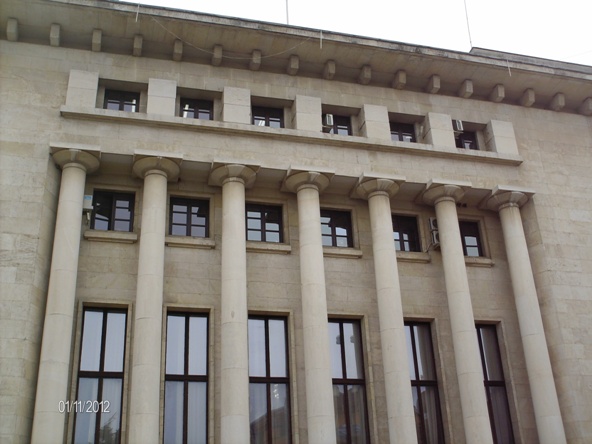 WWW.BURGAS.BG вече и на английски, и на руски