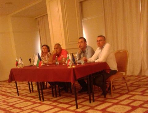 Опозицията се включва в „голямото посрещане” на депутатите