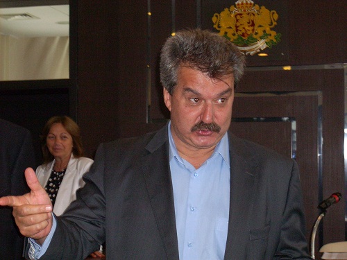 Тодор Батков ще лобира за Бургас, отрязали общината за европрект