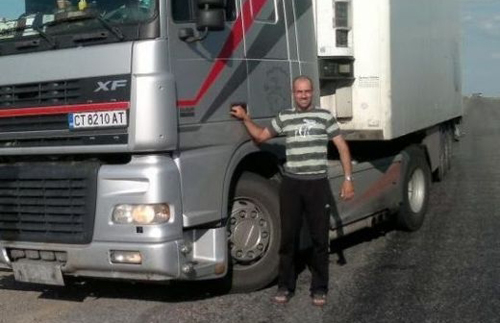 В Средец единни в мъката – събират пари, за да върнат Стоян Проданов у дома