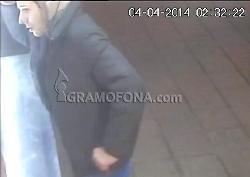 Ексклузивно в Gramofona.com: Въоръжен крадец. Разпознавате ли го?
