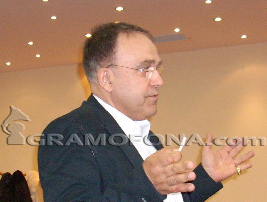 Хотелиерът Налбантов иска 5 полиции в Несебър, държавата не дава