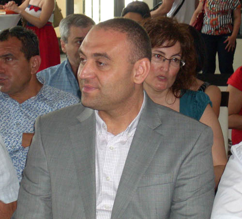 От Атака-Бургас искат Хюсеин Хафъзов да напусне парламента  