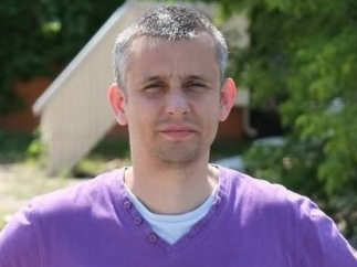 По улиците на Киев убиват хора. Разстреляха журналист