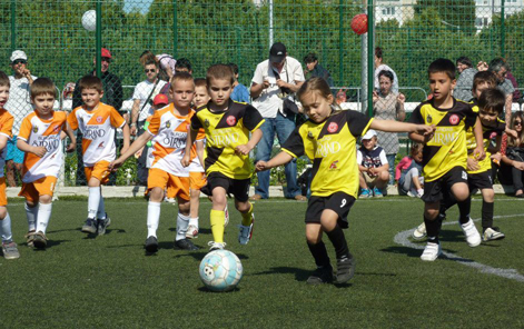 ДФК „Звездичка” започва изграждане на собствена база