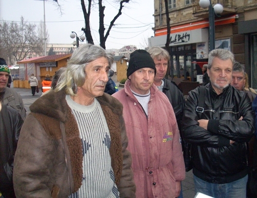 Корабостроителите сменят мястото на протеста