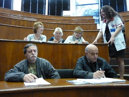 В Бургаската болница обучиха  13 души за болногледачи