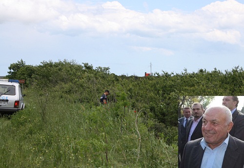 Джипът на Янчо Патриков прелетял след удара над 50 метра и затънал в близкия канал
