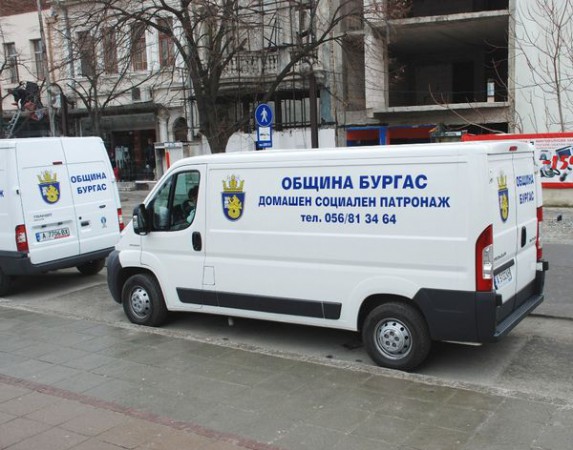 Домашен социален патронаж обслужва над 800 бургазлии