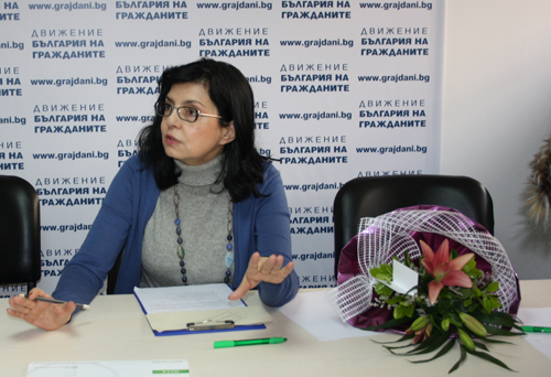 Меглена Кунева: Възстановяваме се от загубите и градим силна структура в Бургас