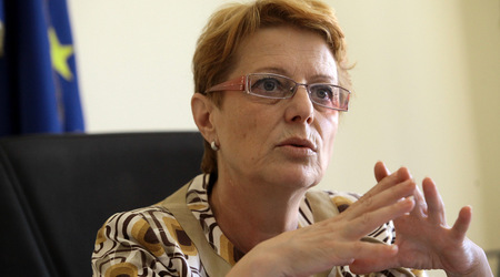 Председателят на ДАЗД Ева Жечева утре ще е в Атия
