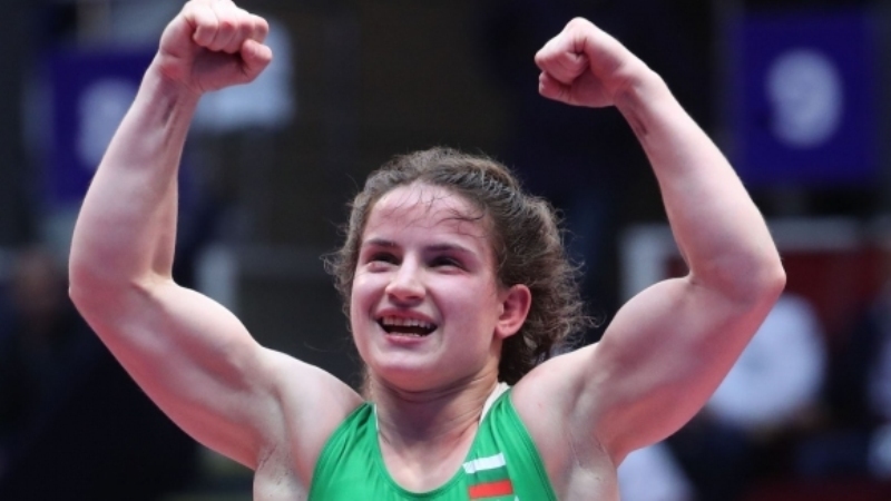 Шампионката по борба Биляна Дудова преряза вените си 