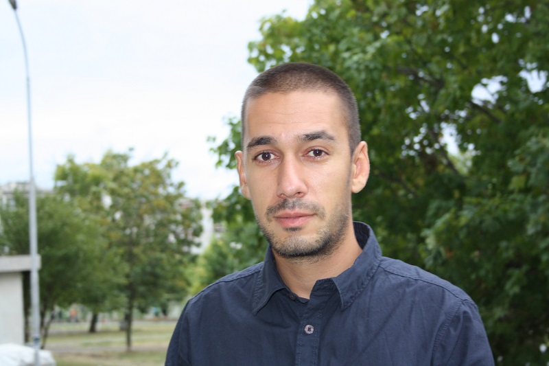 Апрахам Апрахамян: Много хора не искат да изпуснат кокала, но има шанс за промяна