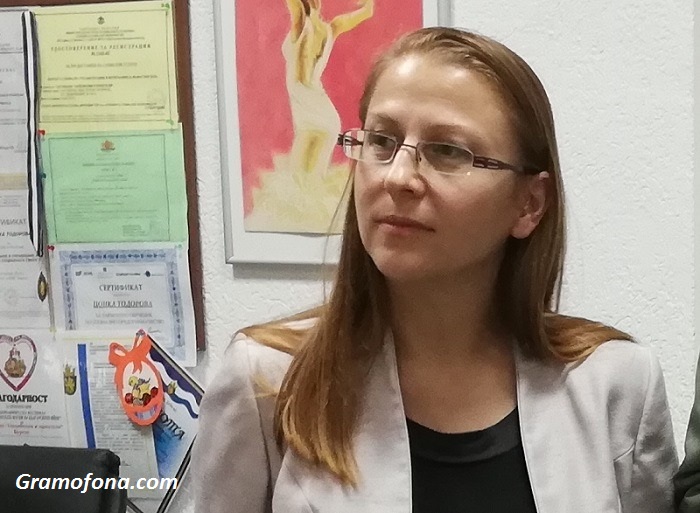 Медицинският онколог д-р Ася Консулова: Болката на пациентите е и наша