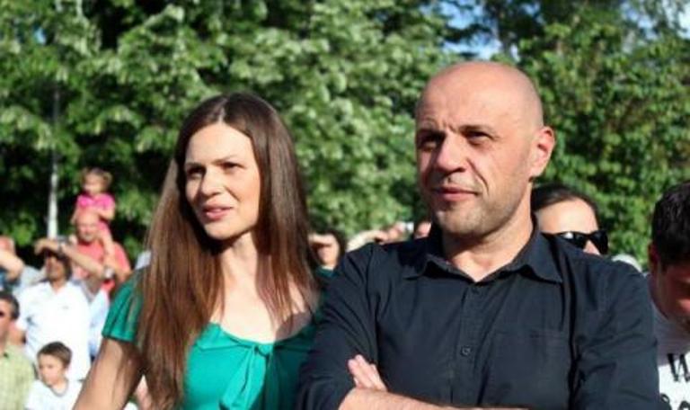 Съпругата на Томислав Дончев се извини за антиромското изказване във "Фейсбук"