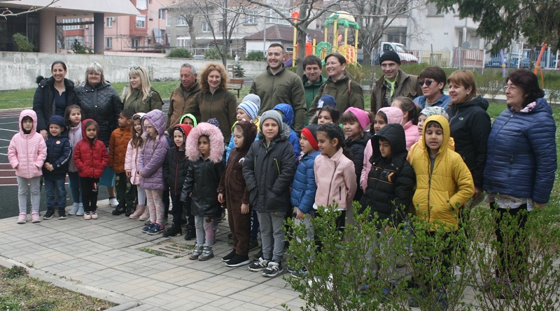Горски празник за децата от детска градина Ален мак в Царево